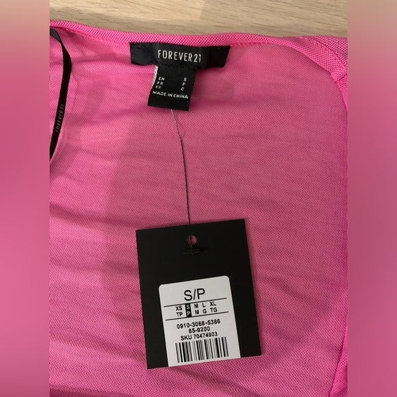 NWT Forever 21 Pink Cropped Blouse - Picture 4 of 5